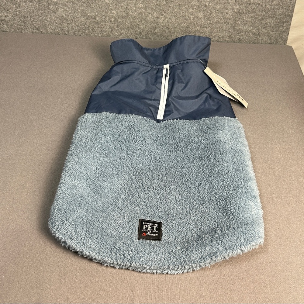 Berkshire Collection Size L Light Blue 2-Tone Pet Vest With Polartec Fleece New